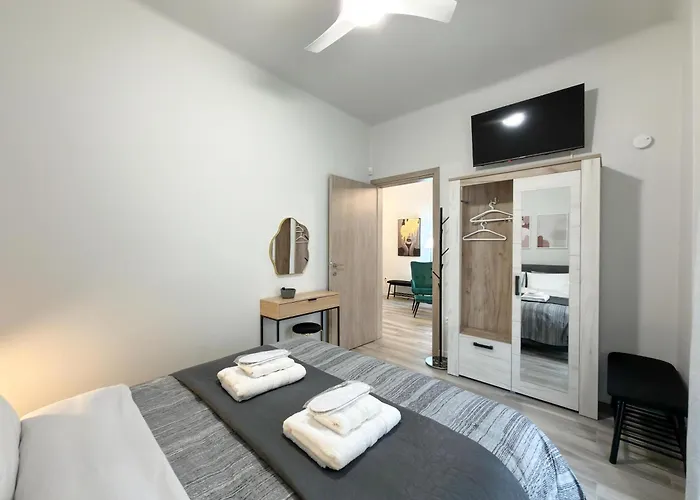 Etheria Modern Apartament *