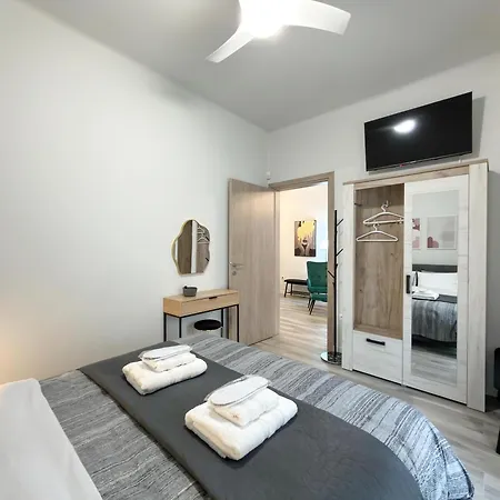 Etheria Modern Lägenhet *