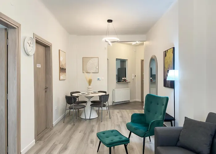 Etheria Modern Thessalonique